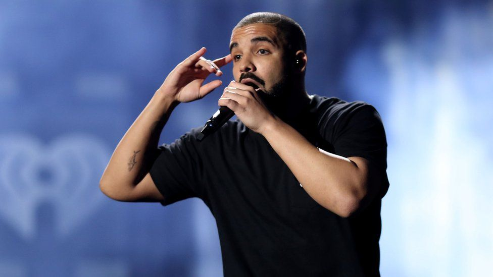 Rapper Drake: nổi tiếng khắp TG bởi loạt hit đình đám, nhân vật chính của chiếc meme huyền thoại - Hình 3
