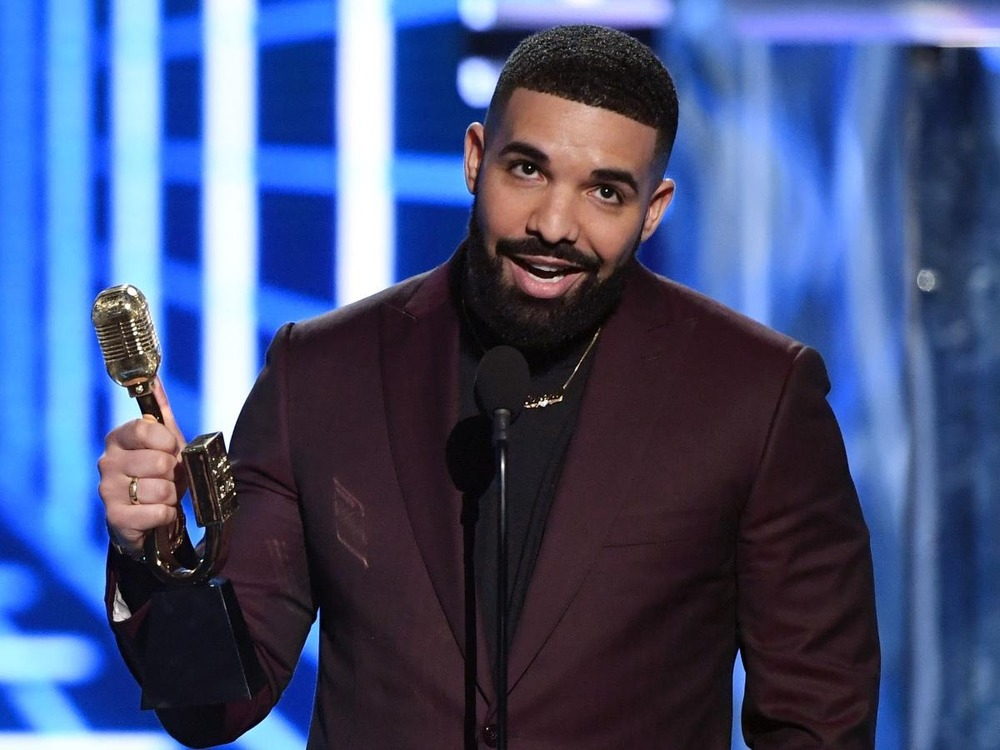 Rapper Drake: nổi tiếng khắp TG bởi loạt hit đình đám, nhân vật chính của chiếc meme huyền thoại - Hình 1