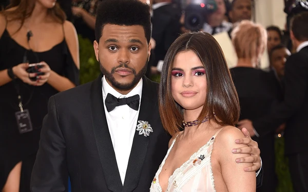 Selena Gomez phán câu xanh rờn khi bị netizen đồn thổi ca khúc mới Single Soon nhắc về tình cũ - Hình 4