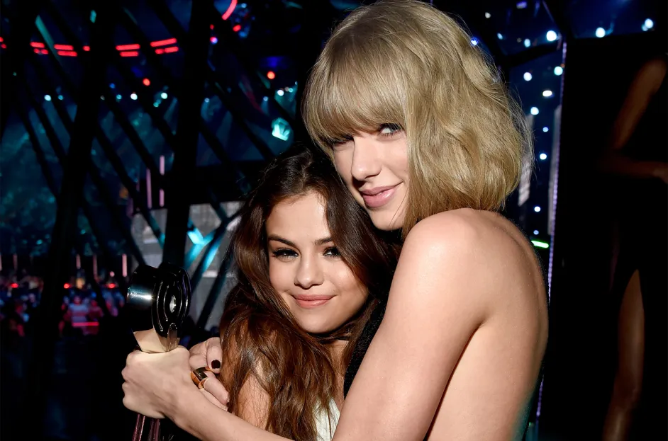 Selena Gomez phán câu xanh rờn khi bị netizen đồn thổi ca khúc mới Single Soon nhắc về tình cũ - Hình 6
