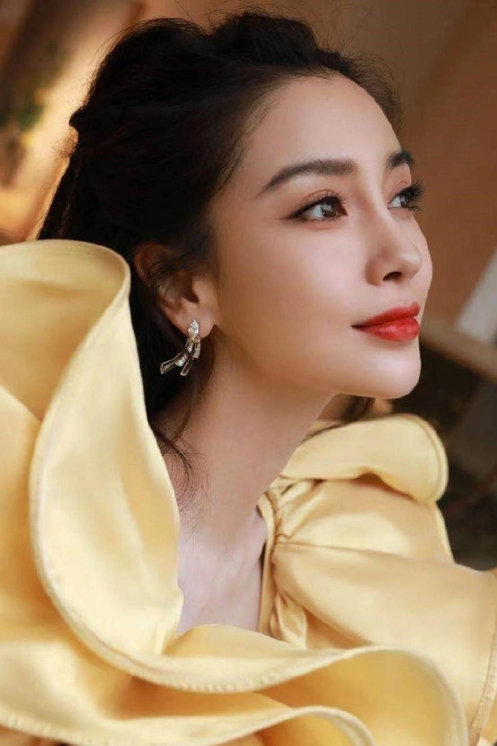 Angela Baby khoe quà khủng được tình mới tặng nhưng vô tình để lộ danh tính đối phương? - Hình 10