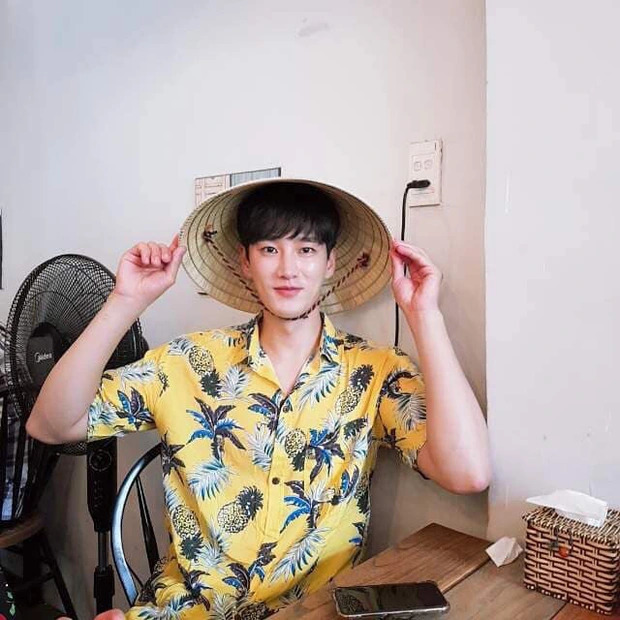 Ahn Bo Hyun từng đến Việt Nam du lịch, tiết lộ quá khứ trước khi quen Jisoo khiến fan bất ngờ - Hình 3
