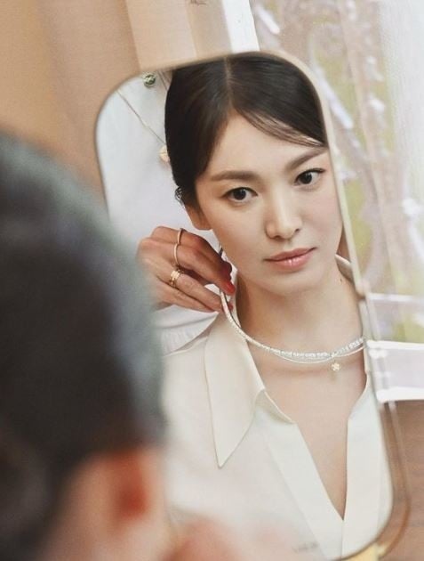 Song Hye Kyo lần đầu thừa nhận khổ vì 1 chuyện trong khi chồng cũ Song Joong Ki hạnh phúc viên mãn - Hình 2