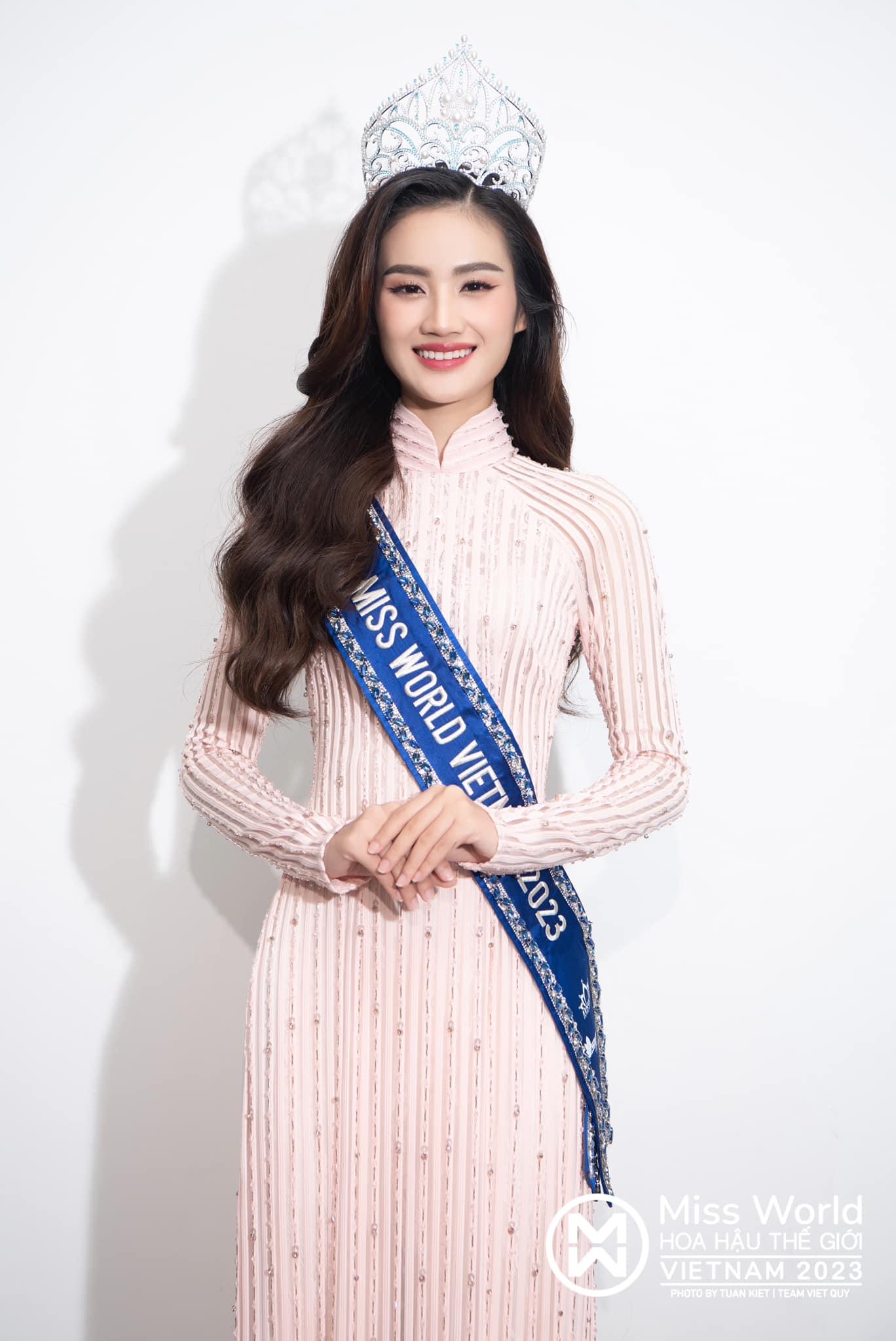 Đông Nhi sợ bị liên lụy, bất ngờ xóa bài nhận em gái guột Ý Nhi khi nàng hậu bị tẩy chay? - Hình 1