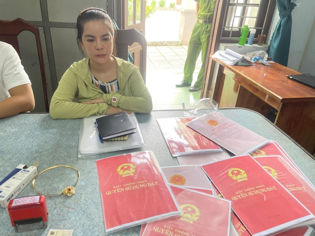 Quái nữ Tina Dương tái xuất - lừa đảo, chiếm đoạt tài sản gia đình chồng hơn 2,4 tỷ đồng - Hình 4