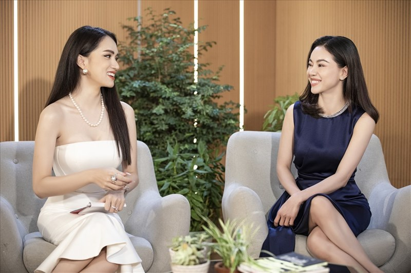 Hương Giang từng khổ sở để vượt qua danh xưng nữ hoàng đạo lý, CĐM khuyên Ý Nhi nên học hỏi! - Hình 5