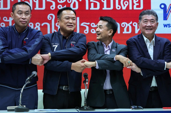 Đảng Pheu Thai tuyên bố thành lập liên minh mới - Hình 1