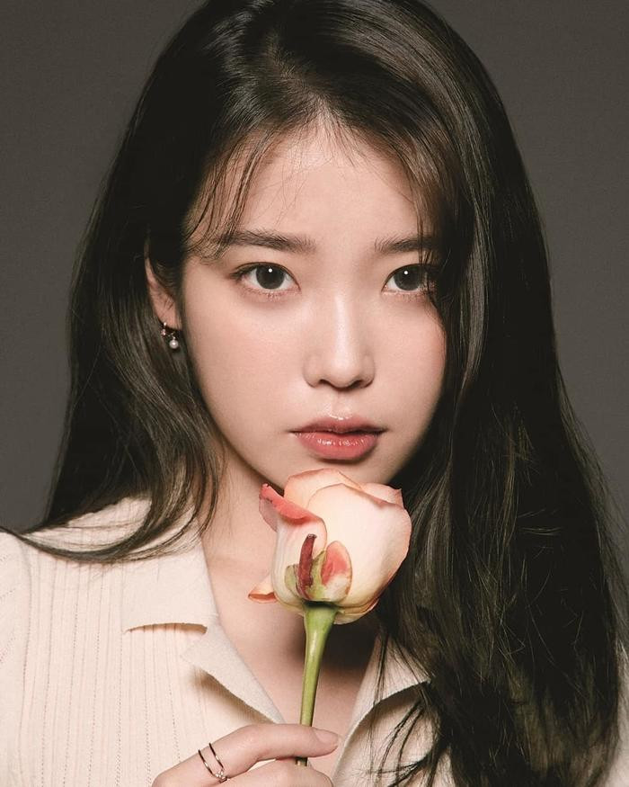 IU dính dán gián điệp, công ty quản lý cùng pháp luật tức tốc vào cuộc gây náo loạn Kbiz - Hình 2