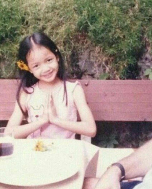 Jisoo - Rosé về Hàn Quốc vẫn nhớ Việt Nam, đăng ảnh chụp ở concert Hà Nội mừng 7 năm Blackpink debut - Hình 6