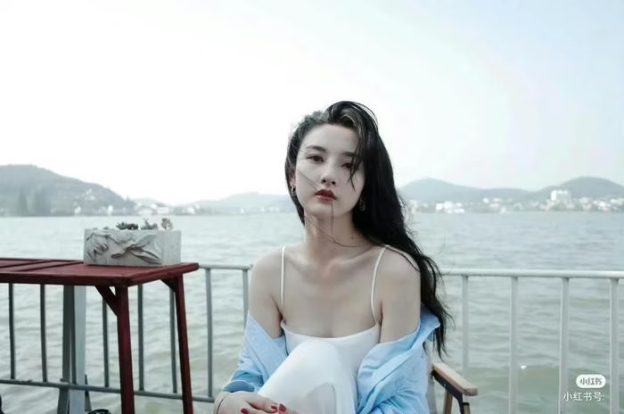 Tống Tổ Nhi trở thành mỹ nhân hết thời vì lập c.ông ty ma để trốn thuế, có tránh khỏi phong sát? - Hình 1