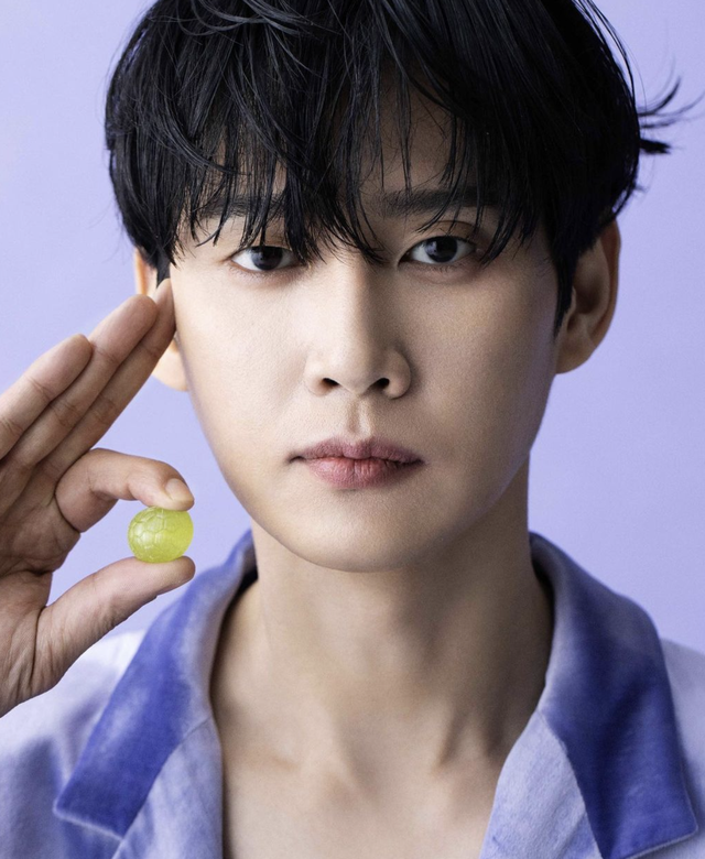 Park Sung Hoon: Ác nam của The Glory xuất thân trâm anh thế phiệt, bị đồn hẹn hò Song Hye Kyo - Hình 3