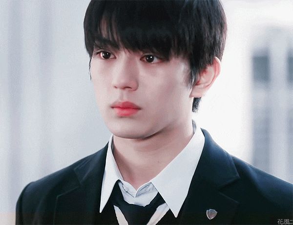 Màn lột xác ngoạn mục của Zoro Mackenyu: Quốc bảo nhan sắc Nhật Bản thành cơn sốt toàn cầu nhờ cơ bắp như tạc - Hình 7