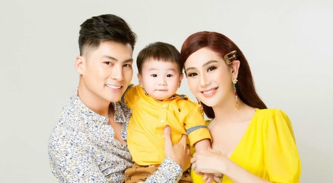 Lâm Khánh Chi tiếp tục để lộ hint sắp tái hôn cùng mỹ nam đình đám Vbiz: Bằng chứng khó chối cãi? - Hình 4