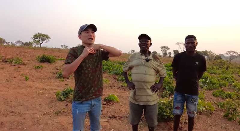 Vắng Quang Linh, team châu Phi bị 1 thế lực bơ đẹp, Quang Dũng Vlog trở lại, sức khỏe ra sao? - Hình 6