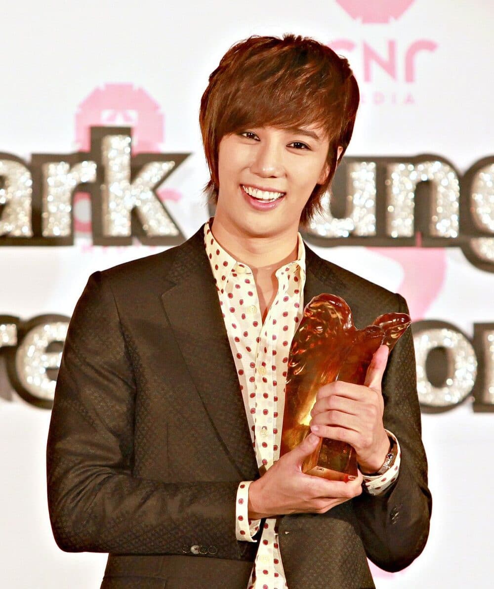 Park Jung Min: Cựu thành viên SS501 vụt sáng nhờ diễn xuất, học bá Kbiz nhưng tự nhận mình bất tài - Hình 2