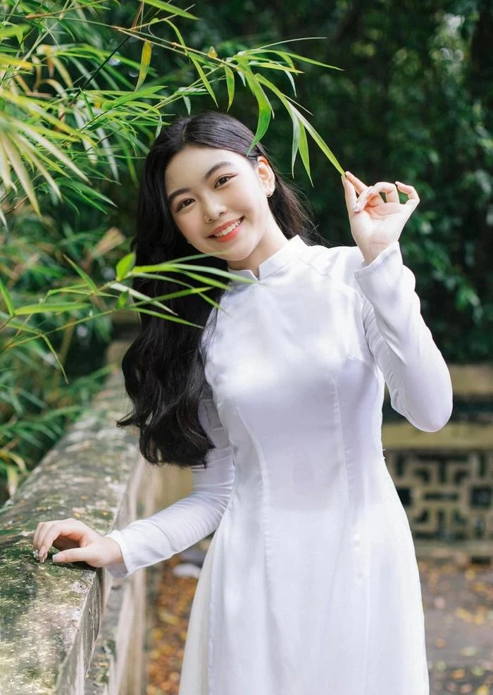 Lọ Lem nhà MC Quyền Linh hé lộ tài lẻ xứng đáng nhận điểm 10, CĐM hối thúc: Thi Hoa hậu gấp! - Hình 1