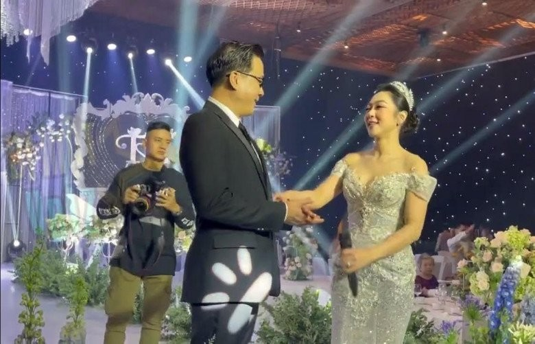 Vua cá Koi nhắc nhở Hà Thanh Xuân 1 điều hậu chia tay, vợ trẻ bị đào lại câu hát tiên tri lúc cưới - Hình 3