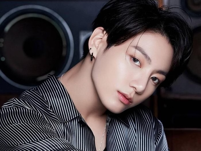 Jungkook (BTS) hát nhạc Sơn Tùng 100% bằng tiếng Việt, giọng hát ngọt như mật làm CĐM xôn xao? - Hình 5