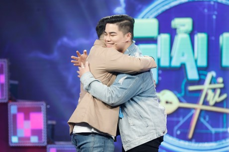Nguyễn Đình Vũ: Nhạc sĩ tạo hit quyết thay đổi ngoại hình, từng bị cạch mặt trong sự nghiệp - Hình 7