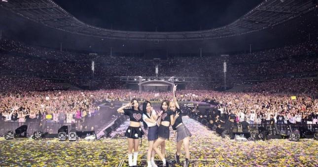 BlackPink bị truyền thông Pháp chê bai thậm tệ, chỉ trích đích danh Jennie vì lý do này! - Hình 4