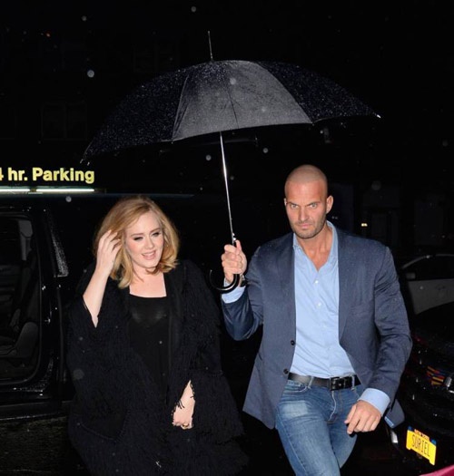 Lộ diện chàng vệ sĩ hấp dẫn nhất hành tinh, profile khủng, Lady Gaga, Adele thi nhau rước về - Hình 5
