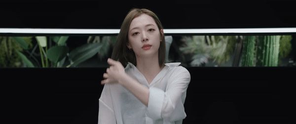 Những thước phim cuối của Sulli được công bố, netizen nghẹn ngào hy vọng chị luôn mỉm cười ở thế giới khác - Hình 1