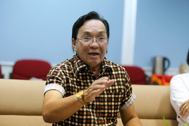 NSND Thanh Tuấn: Từ trai quê đến danh ca vọng cổ, U80 vẫn miệt mài truyền nghề cho thế hệ trẻ - Hình 8