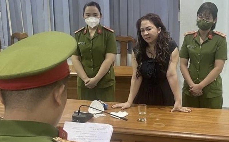 Thuỷ Tiên, Đàm Vĩnh Hưng tung bằng chứng việc bị bà Nguyễn Phương Hằng hãm hại, yêu cầu đền 74 tỉ - Hình 1