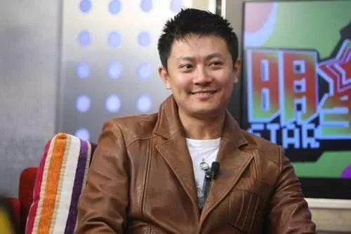 Ấn Tiểu Thiên: Cả đời bị hủy hoại vì 2 người phụ nữ, tuổi 45 mất hết danh tiếng - Hình 11