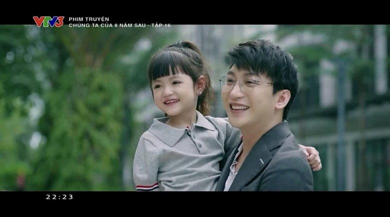 Quỳnh Kool và con gái lên đời phong cách, xưa mặc bình dân, giờ giàu có lên đồ lộng lẫy - Hình 5