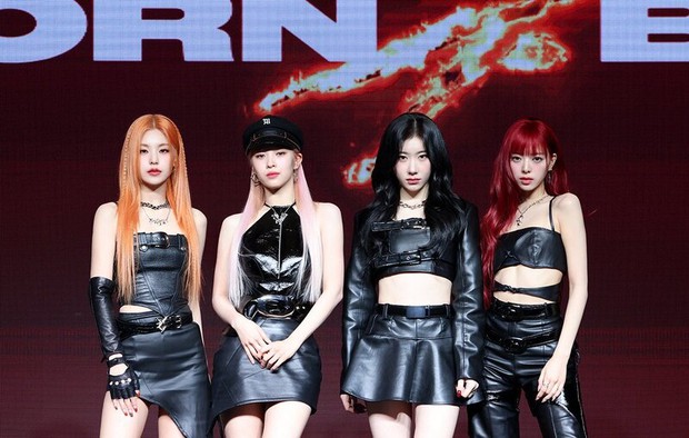 BLACKPINK vừa rã YG, ITZY nhà JYP đã lộ tham vọng muốn thành bà trùm? - Hình 1