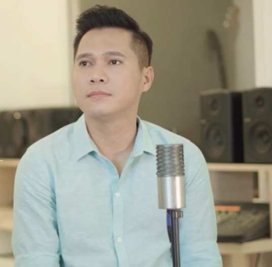Lương Viết Quang: Ca sĩ nhưng mê làm cầu thủ, thất bại vì tự tin thái quá - Hình 9
