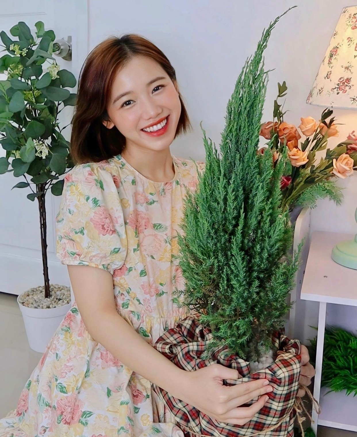 Meichan Hà Trang - Du học sinh từng hợp tác với Lisa, bạn gái hot boy Rap Việt - Hình 5