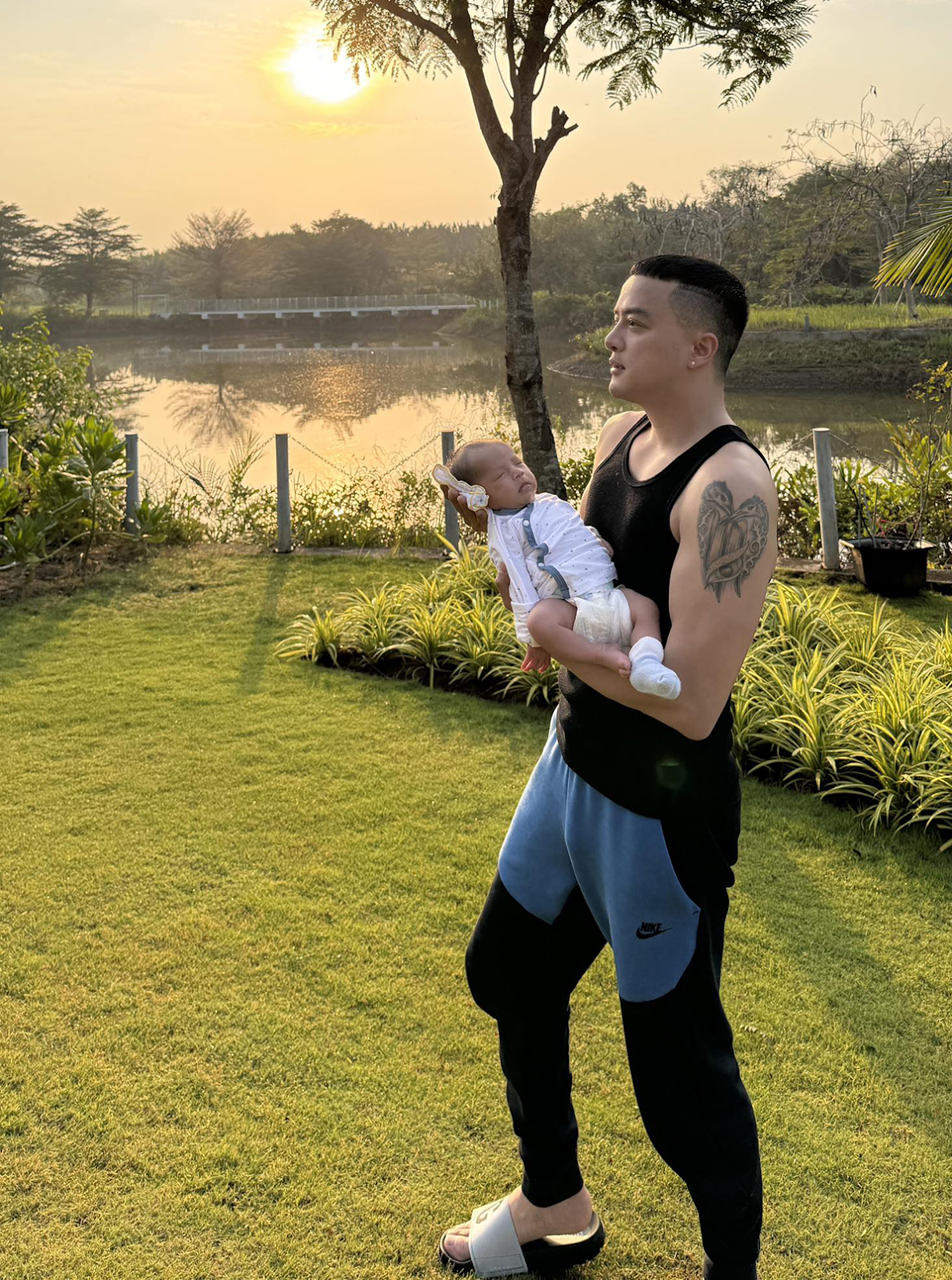 Cao Thái Sơn hé lộ diện mạo quý tử đầu lòng, nói điều đặc biệt về mẹ bé - Hình 5