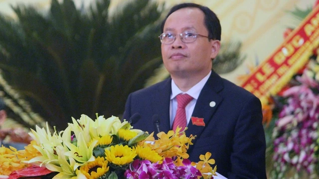 Cựu Bí thư Tỉnh ủy Thanh Hóa Trịnh Văn Chiến nộp 22,5 tỉ đồng khắc phục sai phạm - Hình 1