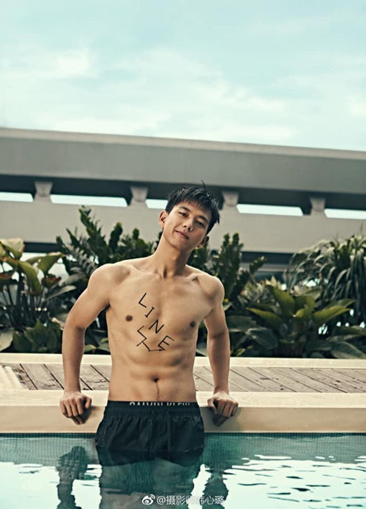 Lý Hiện: tài sắc vẹn toàn nhưng sự nghiệp lận đận, từng có scandal kỳ thị LGBT - Hình 8