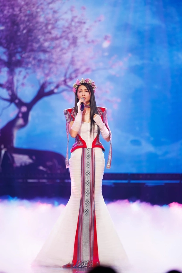 HHen Niê bị MLee ngó lơ, phải hát bài vocal khủng, nói gì khi bị chê kém nổi? - Hình 5