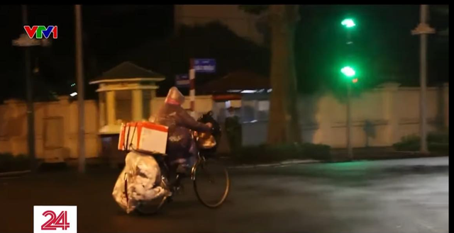Ông bà lão giả vô gia cư xin từ thiện: Bị bế lên VTV 2 lần, tối về ở nhà 100 tỷ - Hình 8