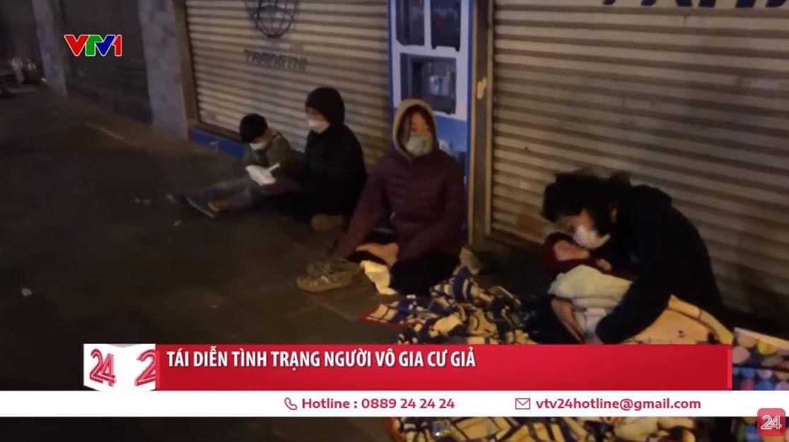 Ông bà lão giả vô gia cư xin từ thiện: Bị bế lên VTV 2 lần, tối về ở nhà 100 tỷ - Hình 1