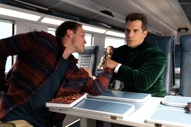Henry Cavill: Superman đẹp trai nhất lịch sử nhưng cũng đen đủi nhất Hollywood - Hình 8
