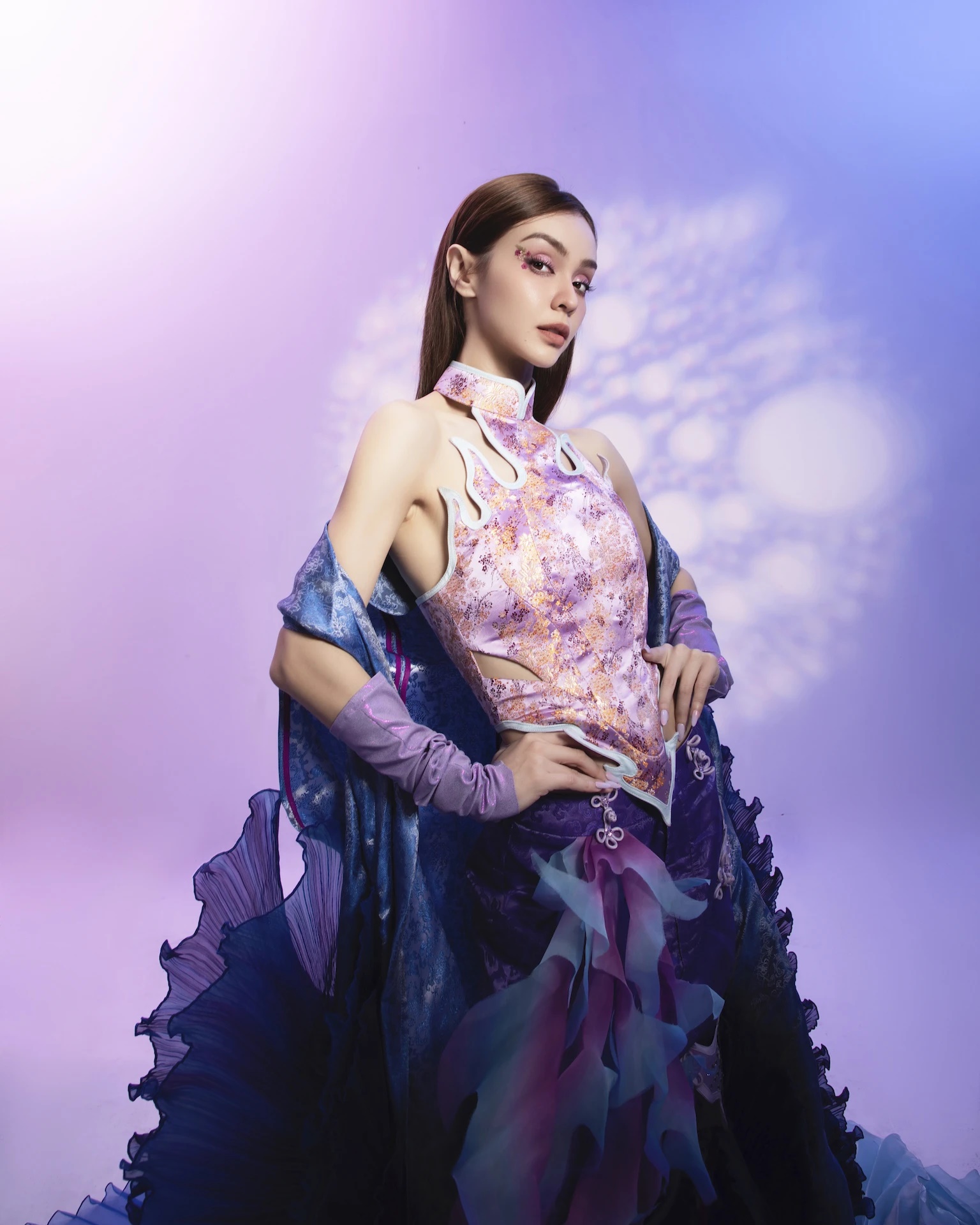 Trang Pháp - MLee đối đầu căng thẳng: Người bất bại, người đa tài, ai hơn ai? - Hình 6