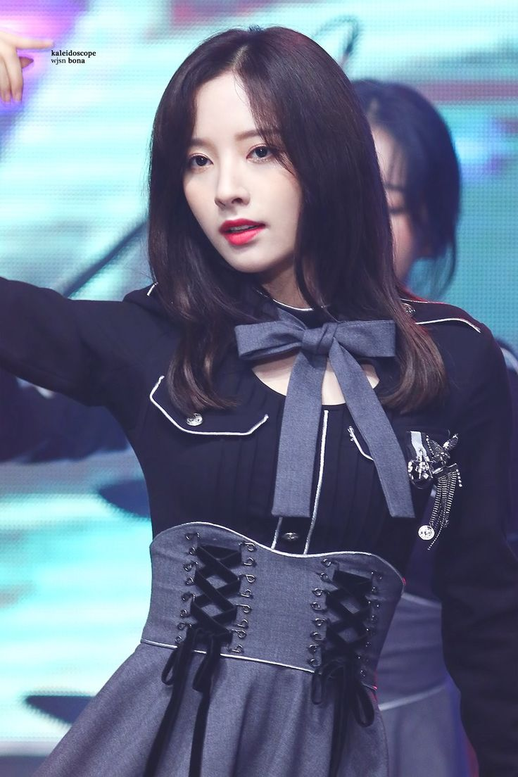 Bona: bạn thân Jisoo, xuất thân là thần tượng nhưng nổi lên nhờ diễn xuất - Hình 1