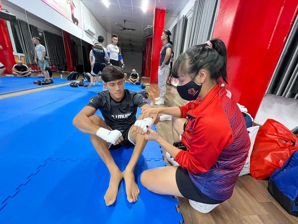 Nguyễn Trần Duy Nhất: Độc cô cầu bại của Muay Việt, phá luật võ đường vì yêu - Hình 5