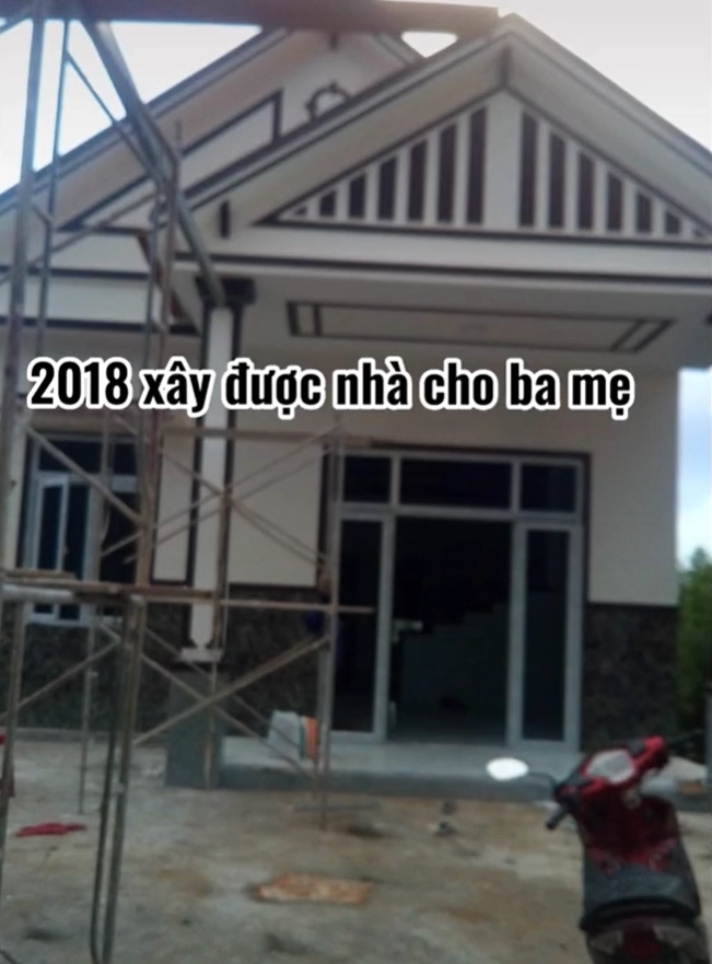 Việt Phương Thoa: Chị Google bị đồn làm ngành, có quá khứ khác xa hiện tại - Hình 7