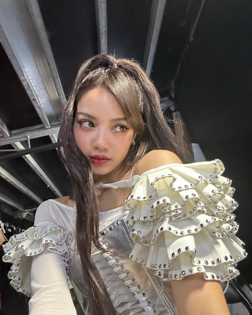 BLACKPINK hé lộ nỗi sợ: Lisa sợ ma, Jennie suýt khóc bị thứ này tấn công ở VN - Hình 6