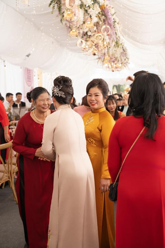 Mẹ ruột cứu Chu Thanh Huyền, có hành động tinh tế dành cho con rể Quang Hải - Hình 7