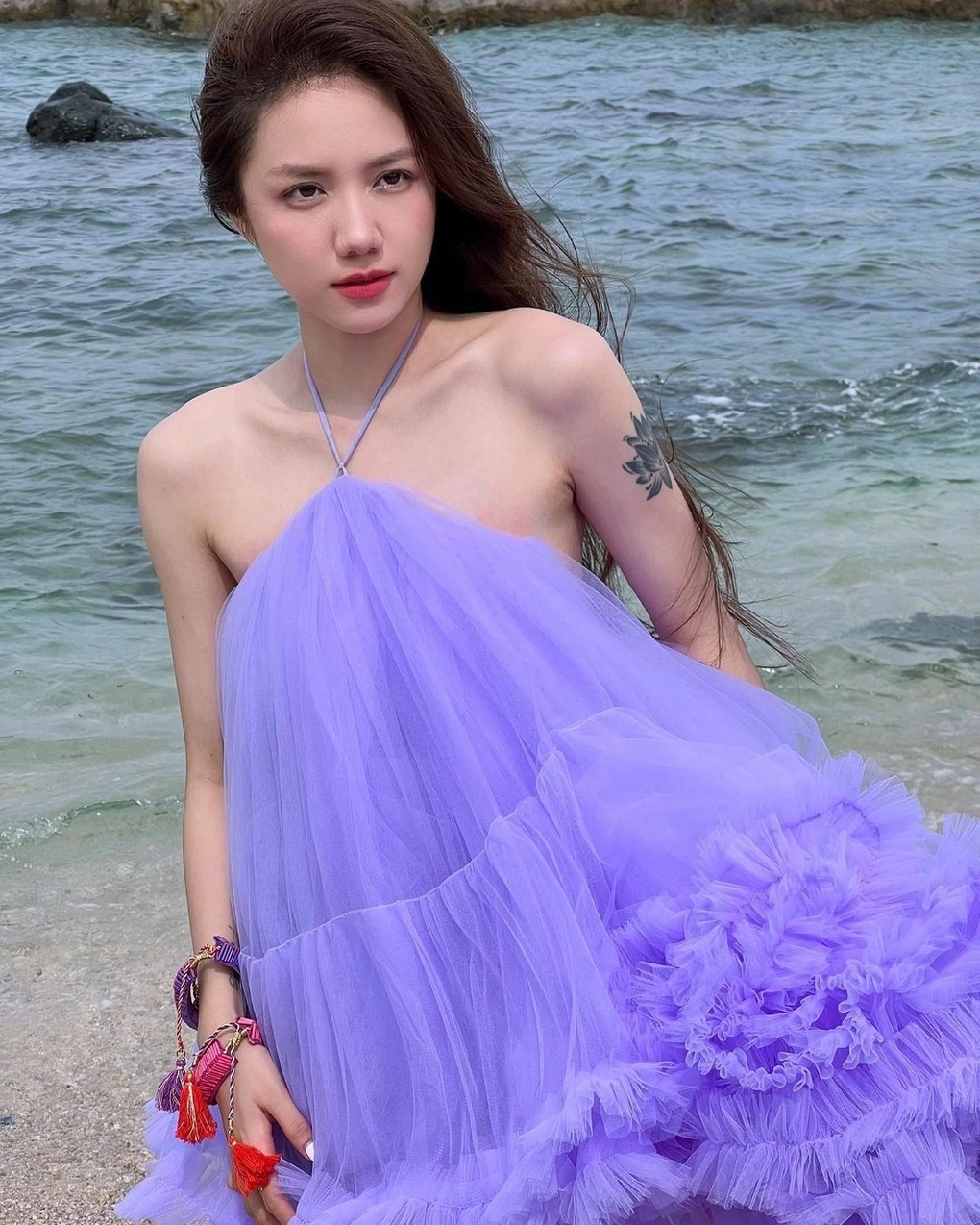 Phương Ly lộ ảnh bên con trai, đứa bé giờ ở đâu, danh tính người bố không ngờ - Hình 11