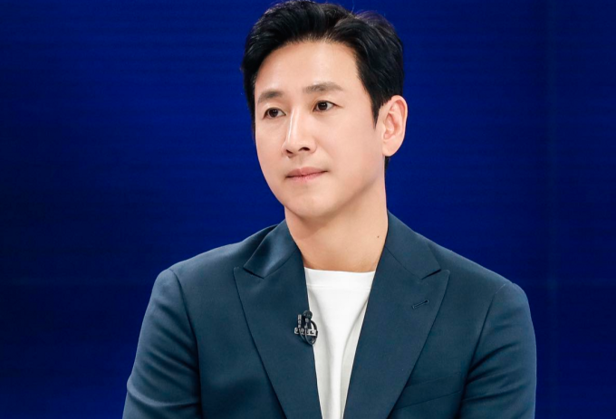 Nghi phạm tống tiền Lee Sun Kyun gia thế giàu có, động cơ nào để moi tiền? - Hình 6