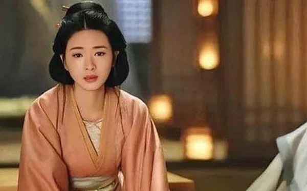 Phận vợ lẽ thời xa xưa: Sinh con nối dõi còn có tác dụng khác, nghe mà chua chát - Hình 4