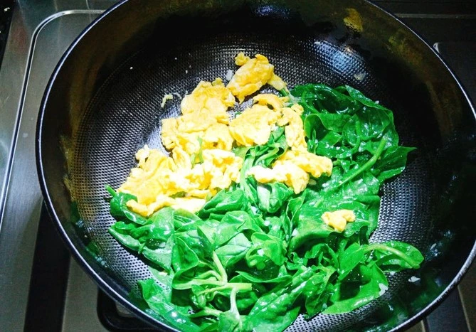 Ăn món này mạnh vào mùa thu, vừa ngăn khô da, giảm cholesterol và có thể bổ sung canxi giúp củng cố xương khớp - Hình 14